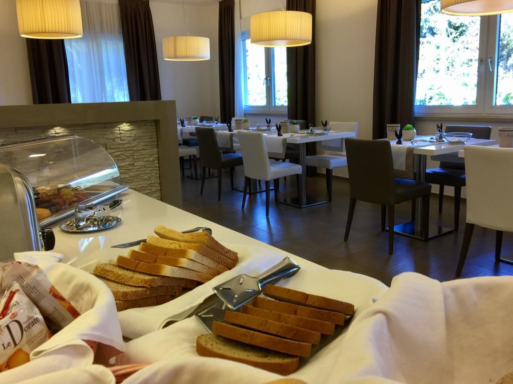 Hotel Casa Serena Malcesine Zewnętrze zdjęcie