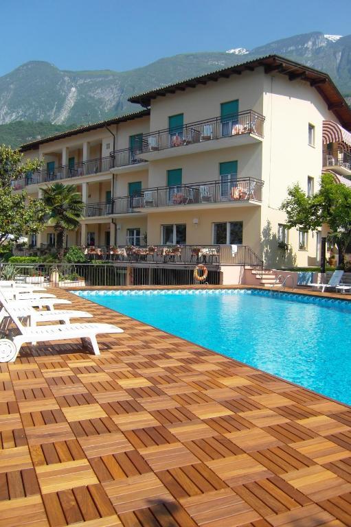 Hotel Casa Serena Malcesine Zewnętrze zdjęcie